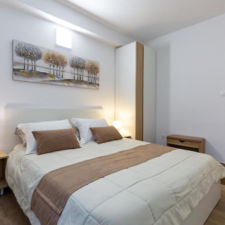 Apartment Vita Porec Bagian luar foto