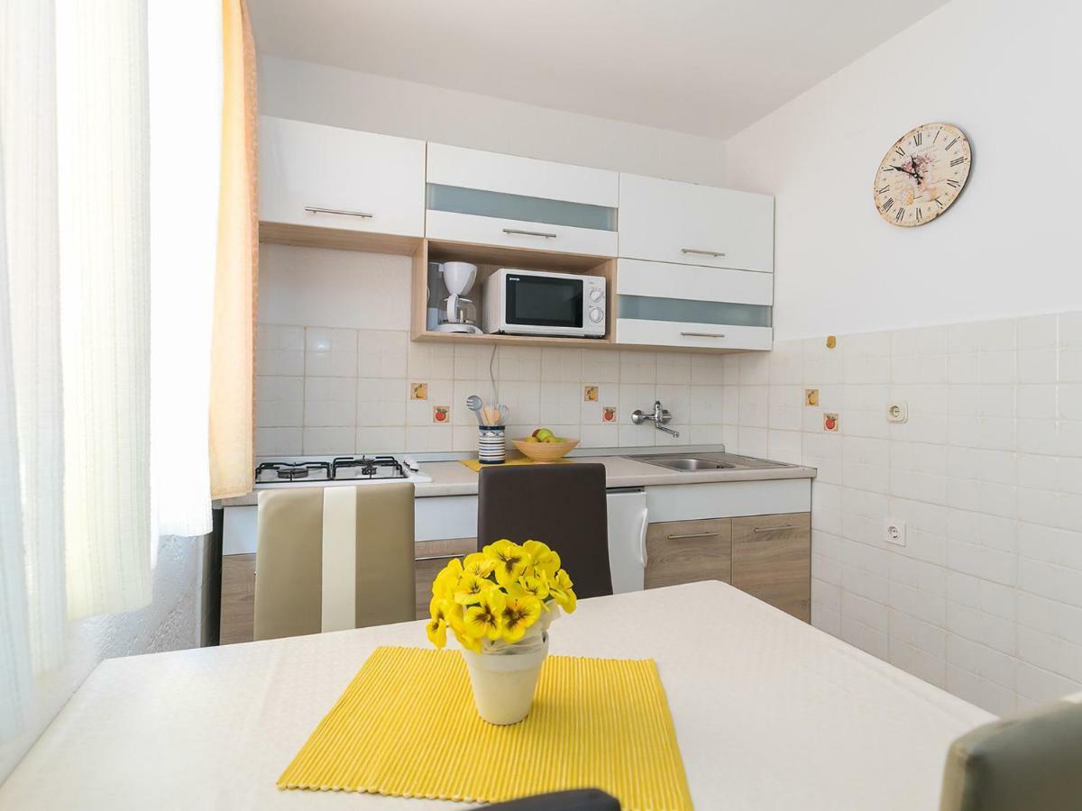 Apartment Vita Porec Bagian luar foto
